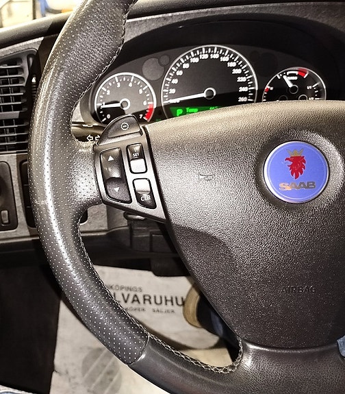 Saab 9-5 13 of 26