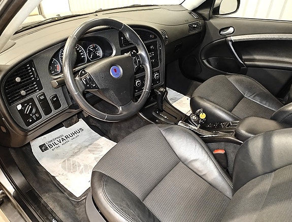 Saab 9-5 18 of 26