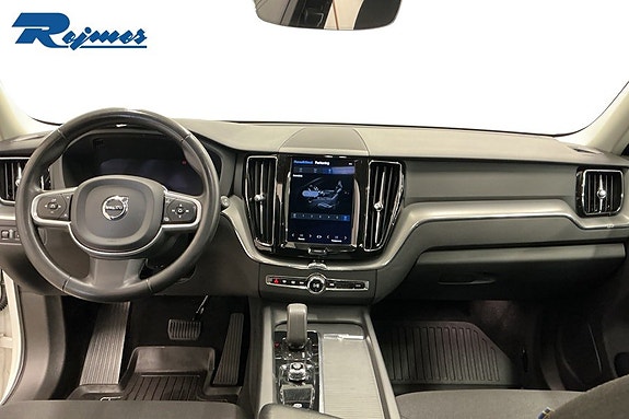 Volvo XC60 7 of 17