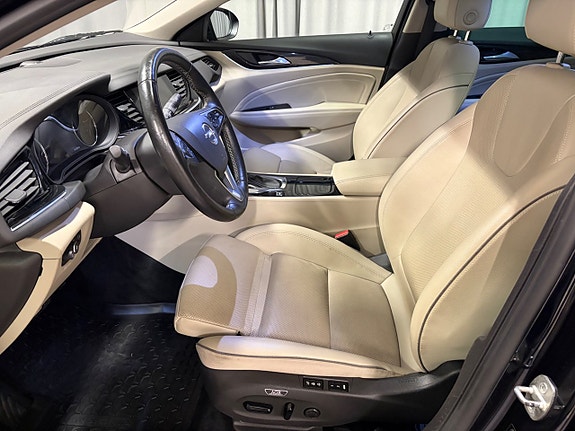 Opel Insignia 9 of 20