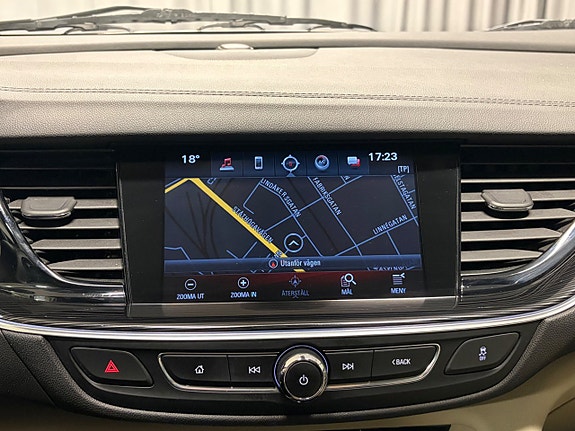Opel Insignia 16 of 20