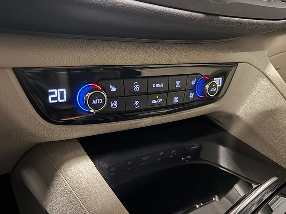 Opel Insignia 14 of 20
