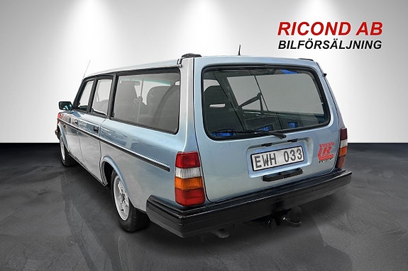 Volvo 245 8 of 28