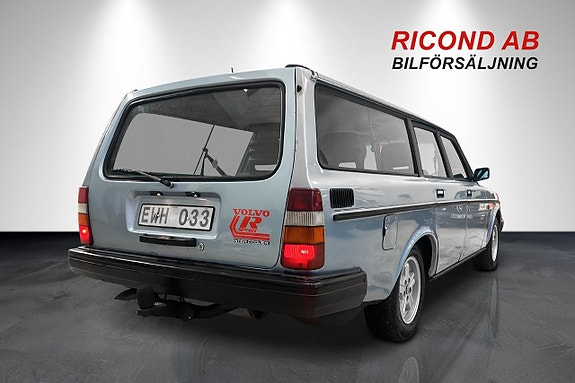 Volvo 245 13 of 28