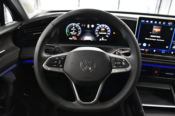 Volkswagen Tiguan 9 of 27