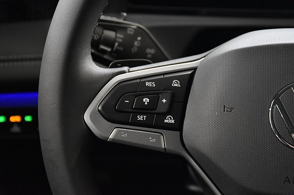 Volkswagen Tiguan 11 of 27