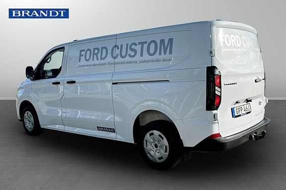 Ford Transit Custom 2 of 8