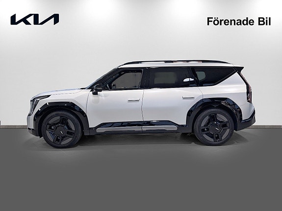 Kia EV9 7 of 24