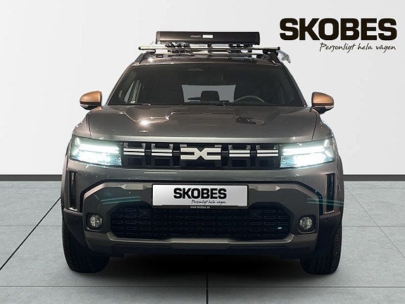 Dacia Duster 2 of 5