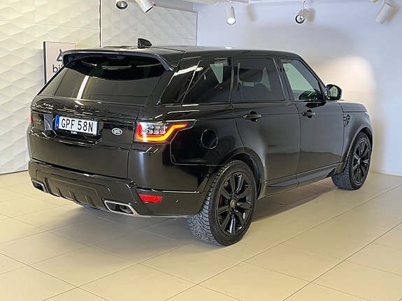 Land Rover Range Rover Sport 6 of 10