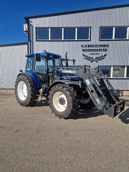 New Holland TS 115