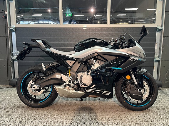 CFMOTO 675 SR-R "Finns för omgående leverans!"