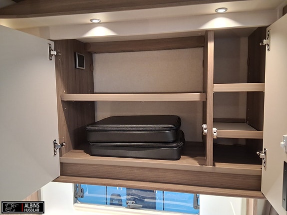 Kabe Travel Master Novum Compact 720 LXL 18 of 21
