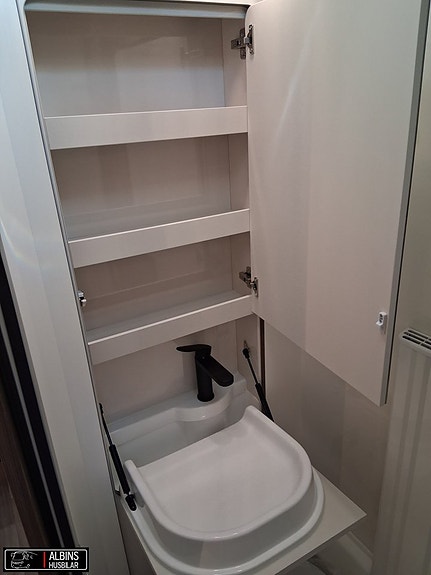 Kabe Travel Master Novum Compact 720 LGB 19 of 21