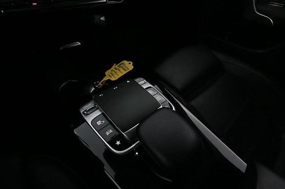 Mercedes-Benz CLA200 20 of 30