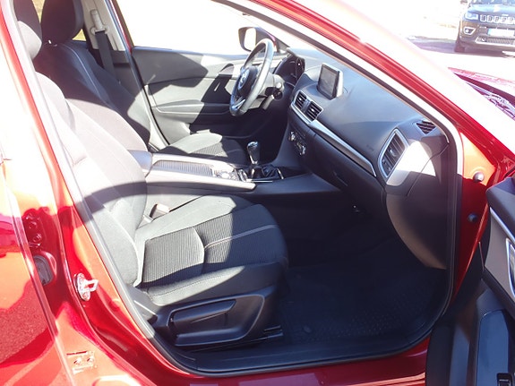 Mazda 3 12 of 15