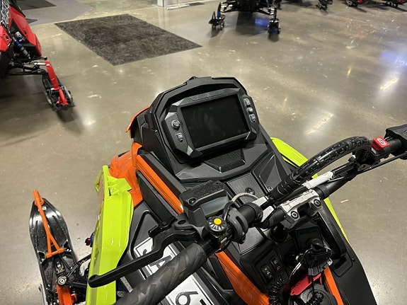 Polaris RMK BOOST KHAOS 155 7S ES 4 of 4