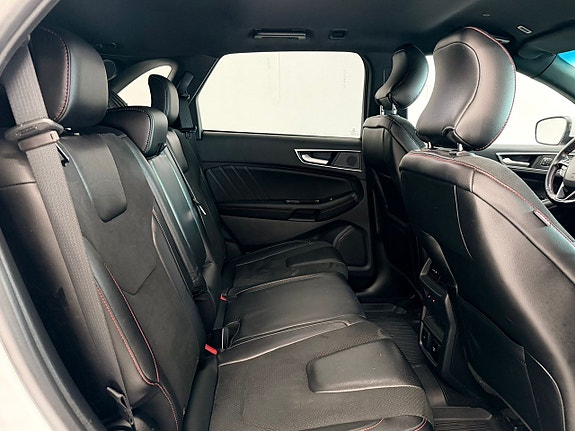 Ford Edge 6 of 20