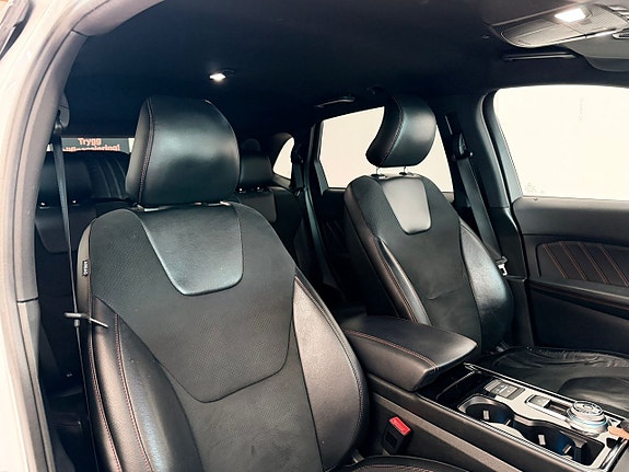 Ford Edge 7 of 20