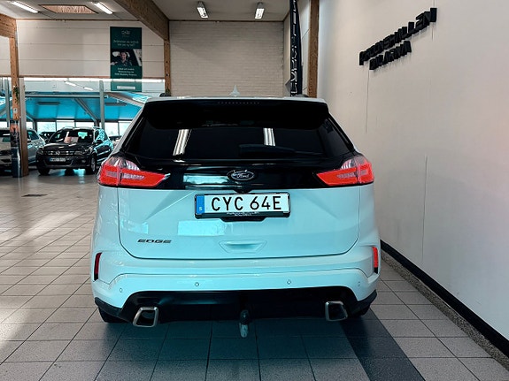 Ford Edge 4 of 5