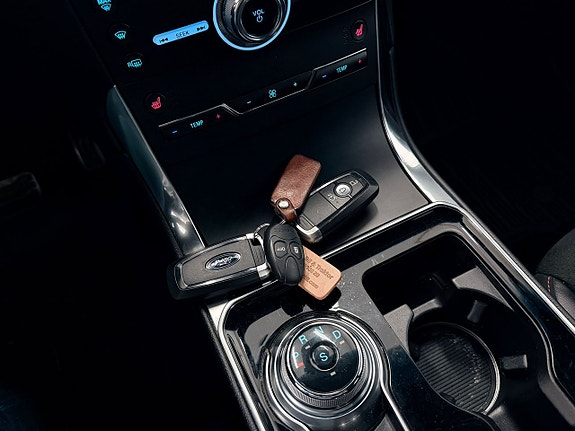Ford Edge 9 of 20