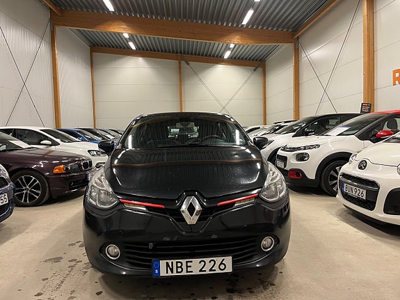 Renault Clio 8 of 14