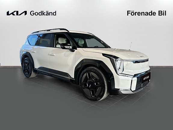 Kia EV9 3 of 5