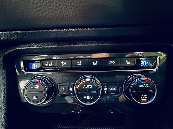 Volkswagen Tiguan 13 of 27