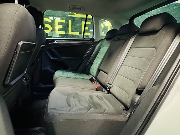 Volkswagen Tiguan 23 of 27