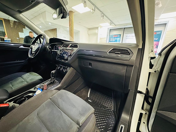 Volkswagen Tiguan 20 of 27