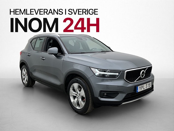Volvo XC40 3 of 5