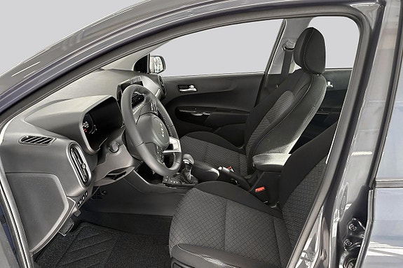 Kia Picanto 8 of 15