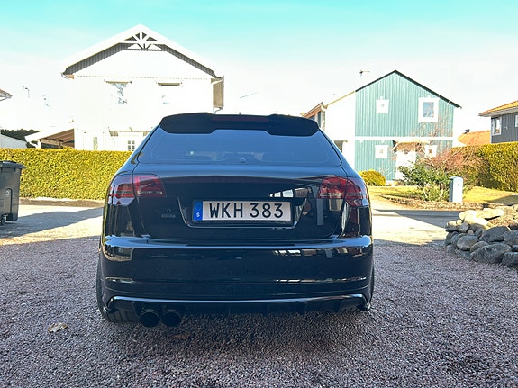Audi RS3 2 of 5