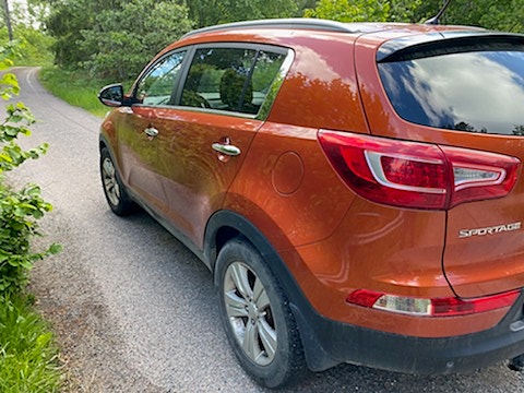Kia Sportage 2 of 4