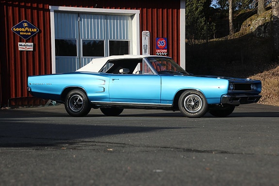 Dodge Coronet 11 of 30