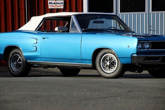 Dodge Coronet 3 of 5
