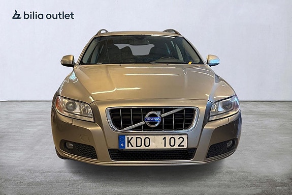 Volvo V70 5 of 5