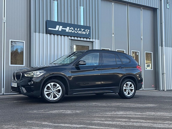 BMW X1 9 of 23