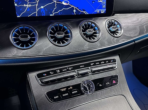 Mercedes-Benz CLS400 d 23 of 28