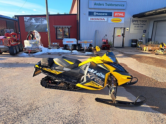 Ski-Doo MXZ XRS 600 E-tec