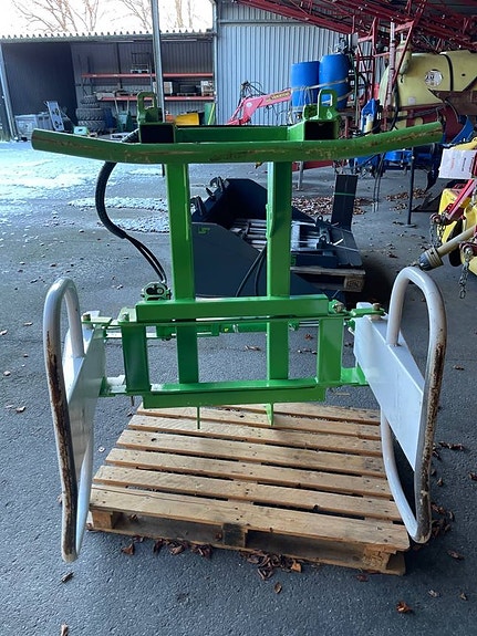 Avant balgrip för fyrkantsbalar