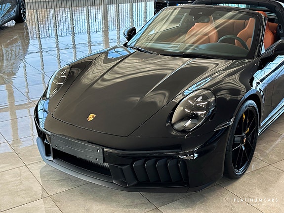 Porsche 911 22 of 26