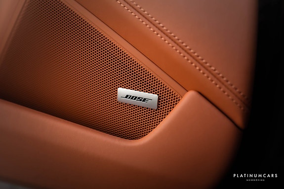 Porsche 911 16 of 23