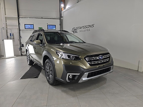 Subaru Outback 2 of 5