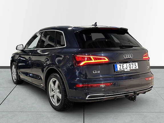 Audi Q5 5 of 5