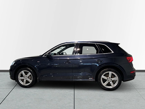 Audi Q5 4 of 5