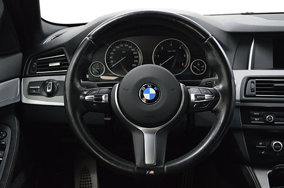 BMW 520d 24 of 27