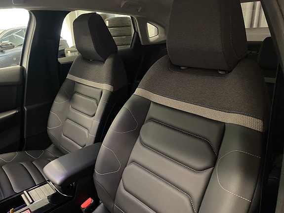 Citroen C4 X 9 of 21