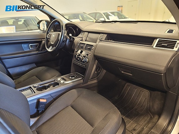 Land Rover Discovery Sport 10 of 21