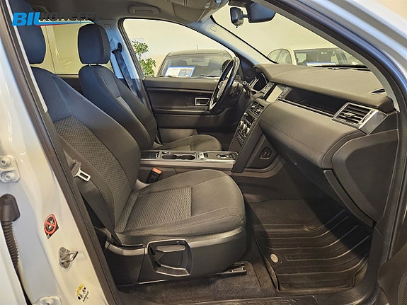 Land Rover Discovery Sport 9 of 17